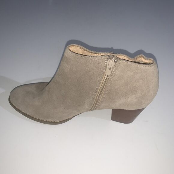 Vionic Boots Womens Size 9.5 Taupe Suede Faros Ankle Booties Fringe Zip Studded - Picture 3 of 9